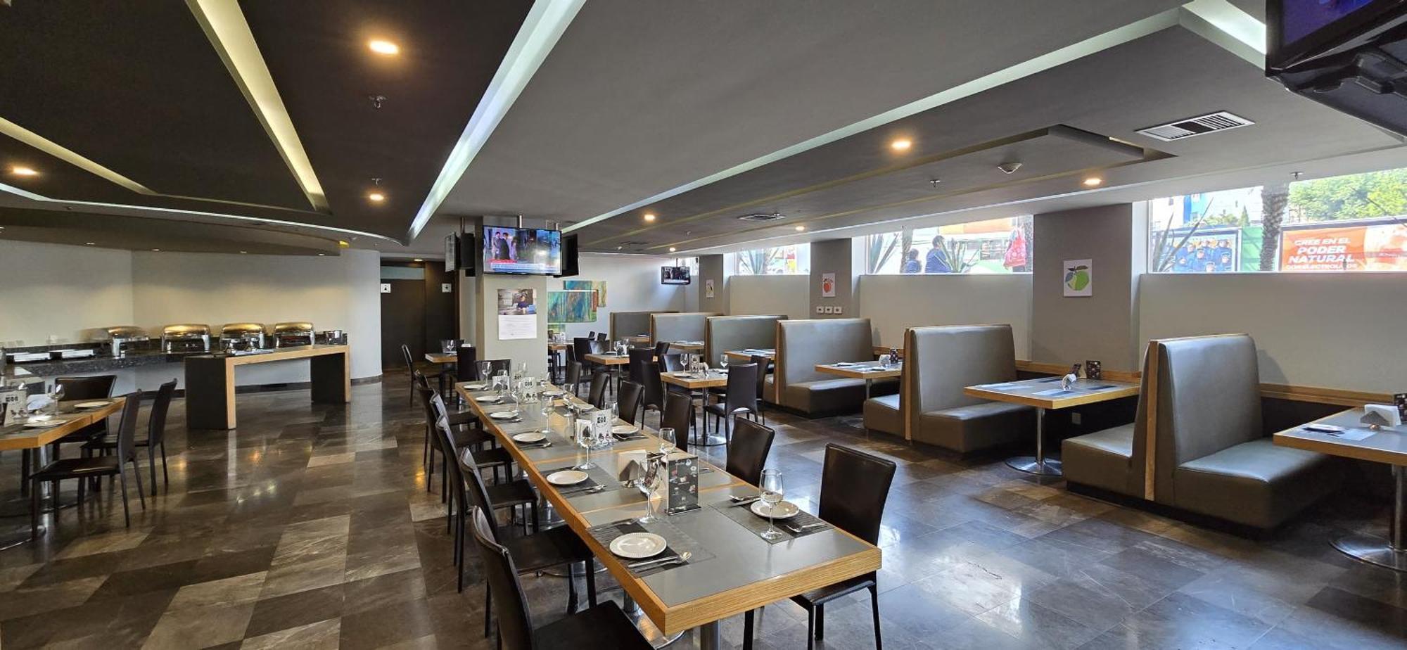 Ramada By Wyndham Mexico City Santa Fe Zewnętrze zdjęcie