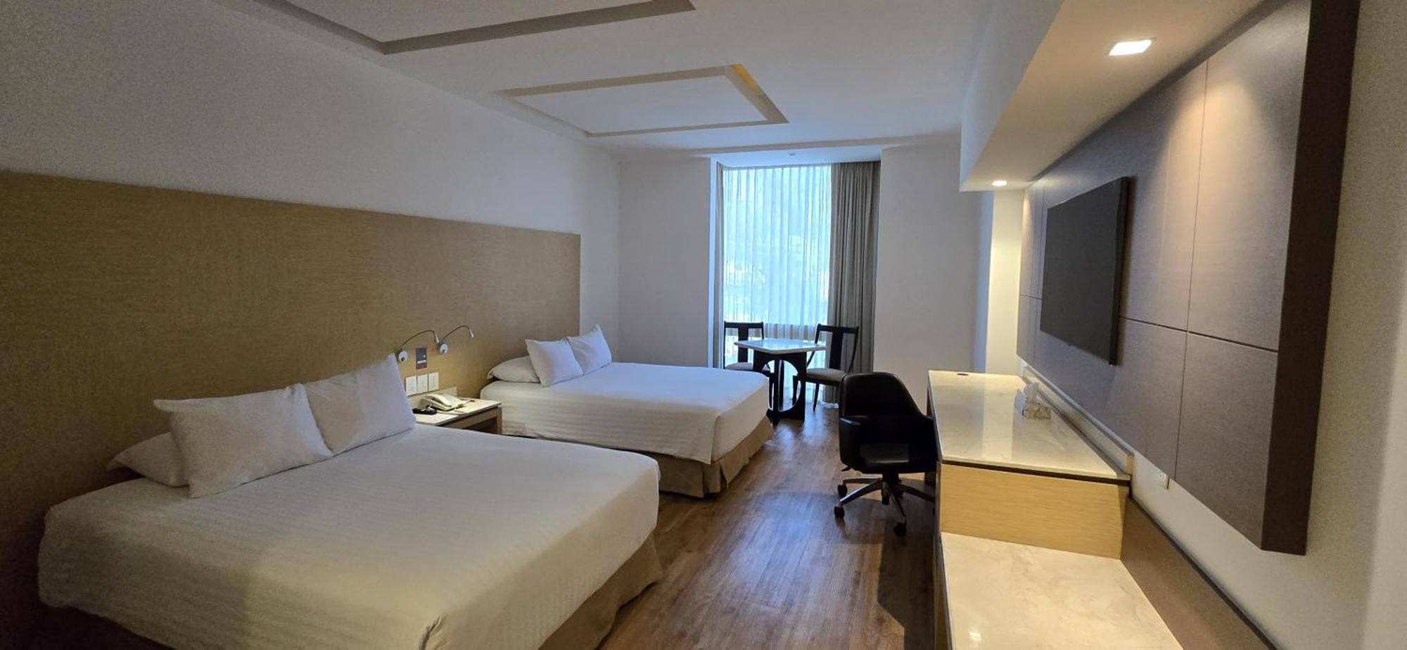 Ramada By Wyndham Mexico City Santa Fe Zewnętrze zdjęcie